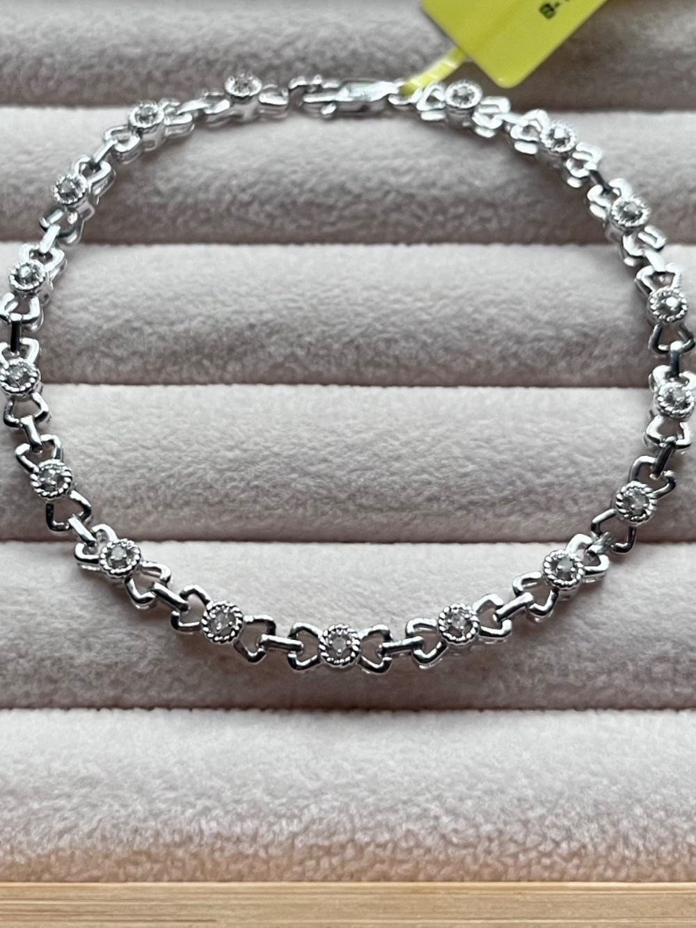 B027 | Natural Diamond Bow Link Bracelet
